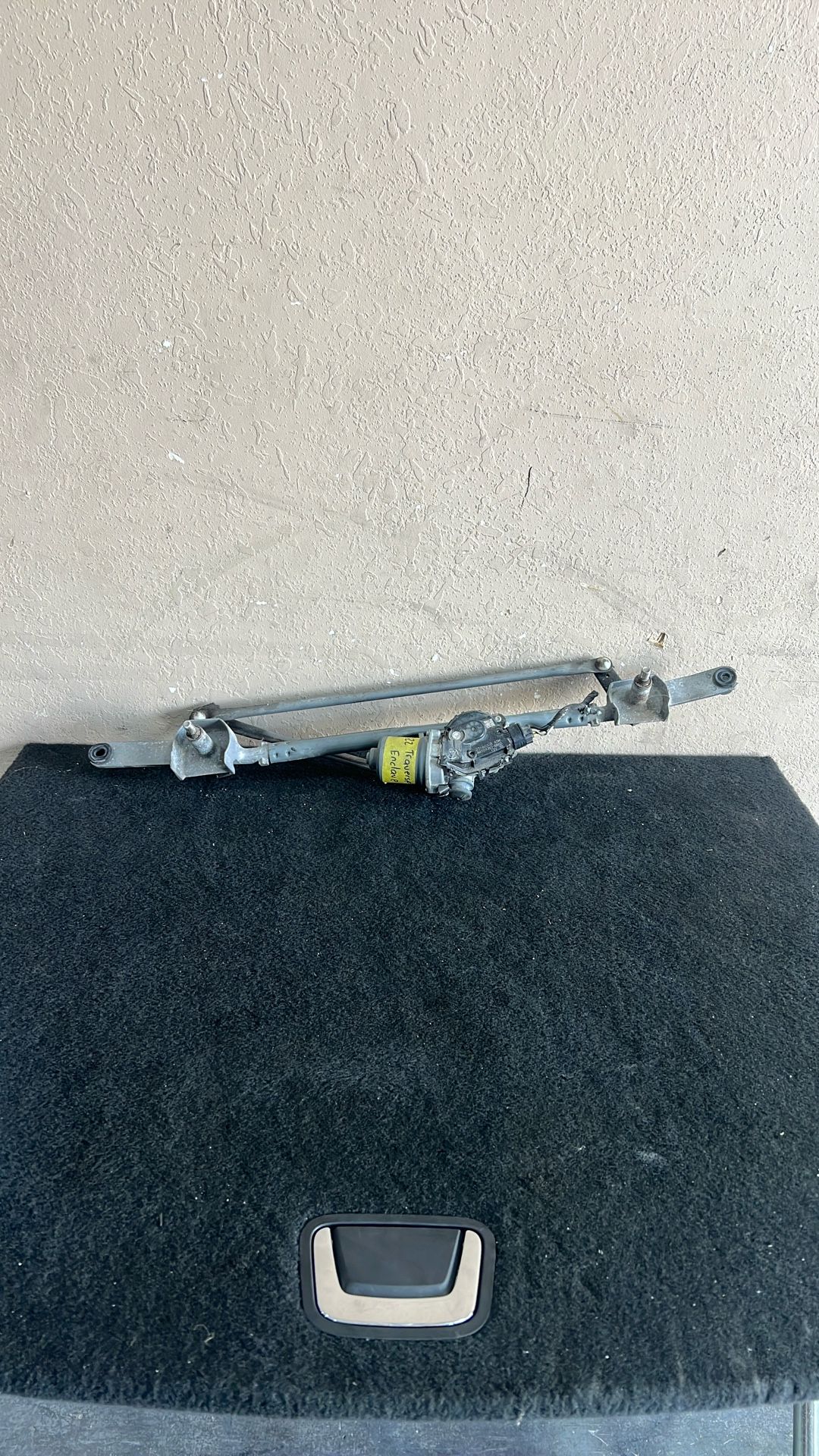 18-22 Chevy Chevrolet Traverse Buick Enclave Wiper Linkage Motor 2018 2019 2020 2021 2022