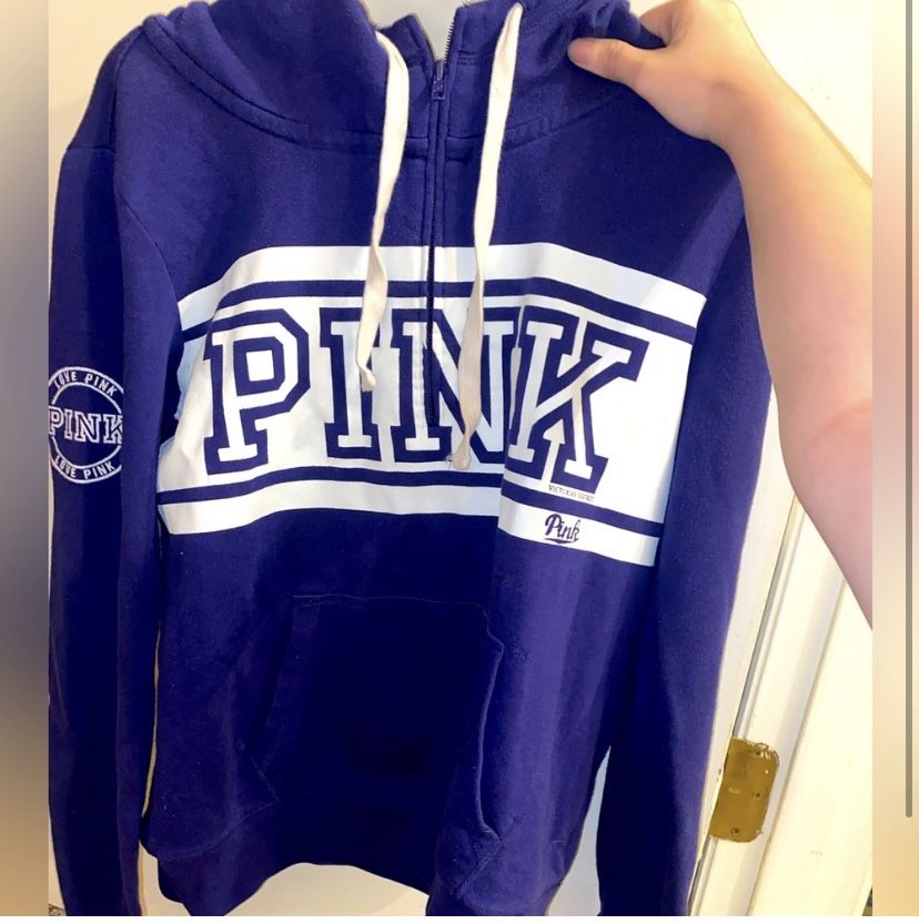 Women’s PINK hoodie 