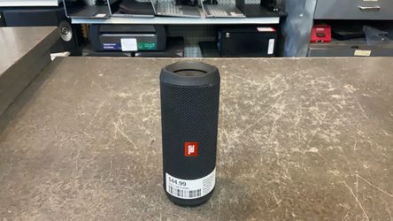 JBL flip 4 Portable Bluetooth Speaker