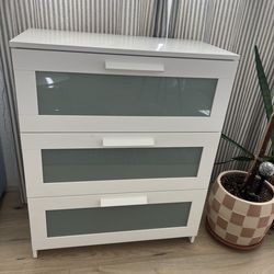 White dresser