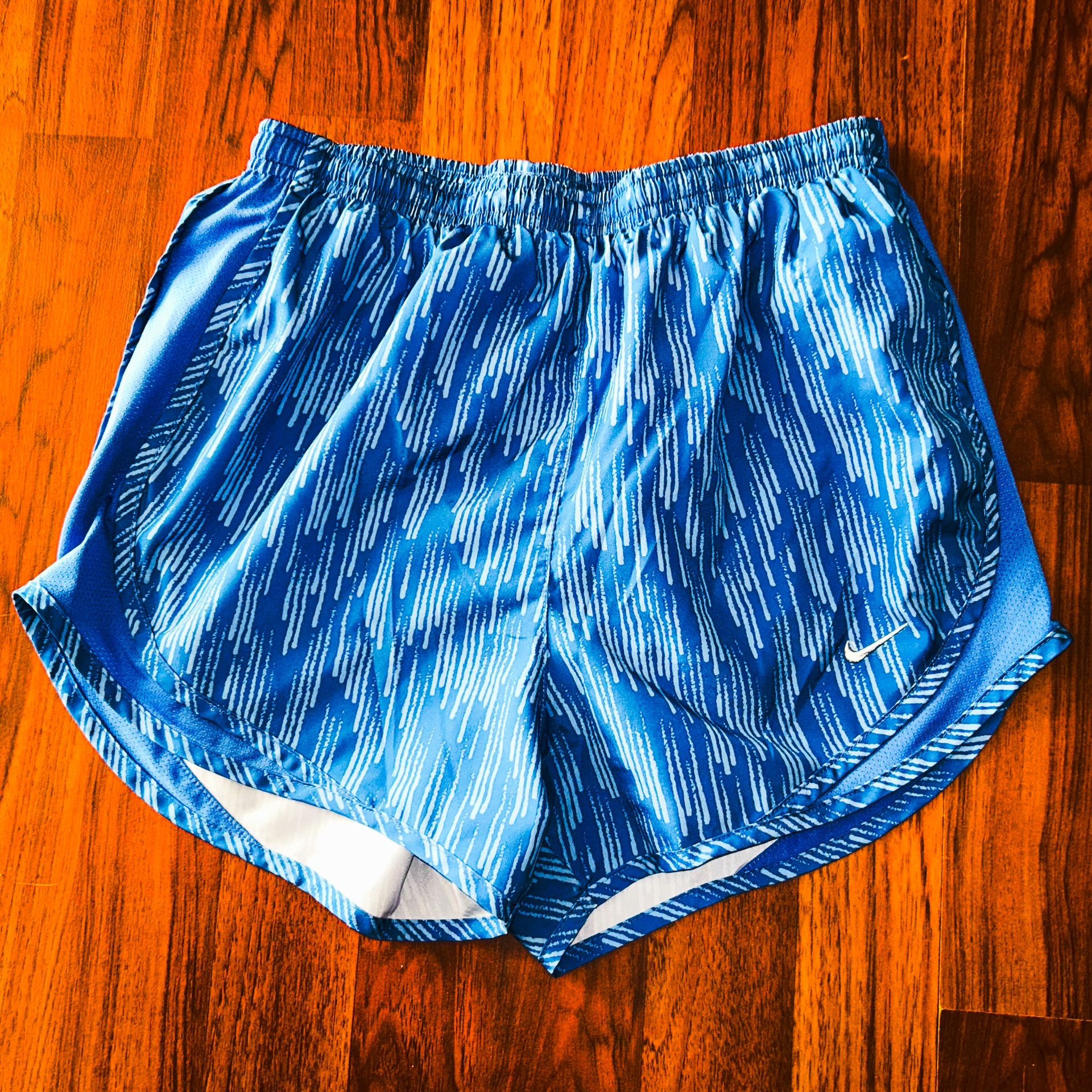 Nike Dri Fit Women's Lined Running Shorts Size Small