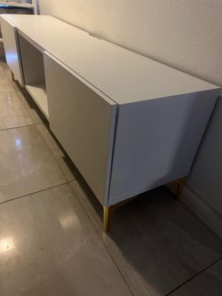 Beautiful Long  Tv Stand