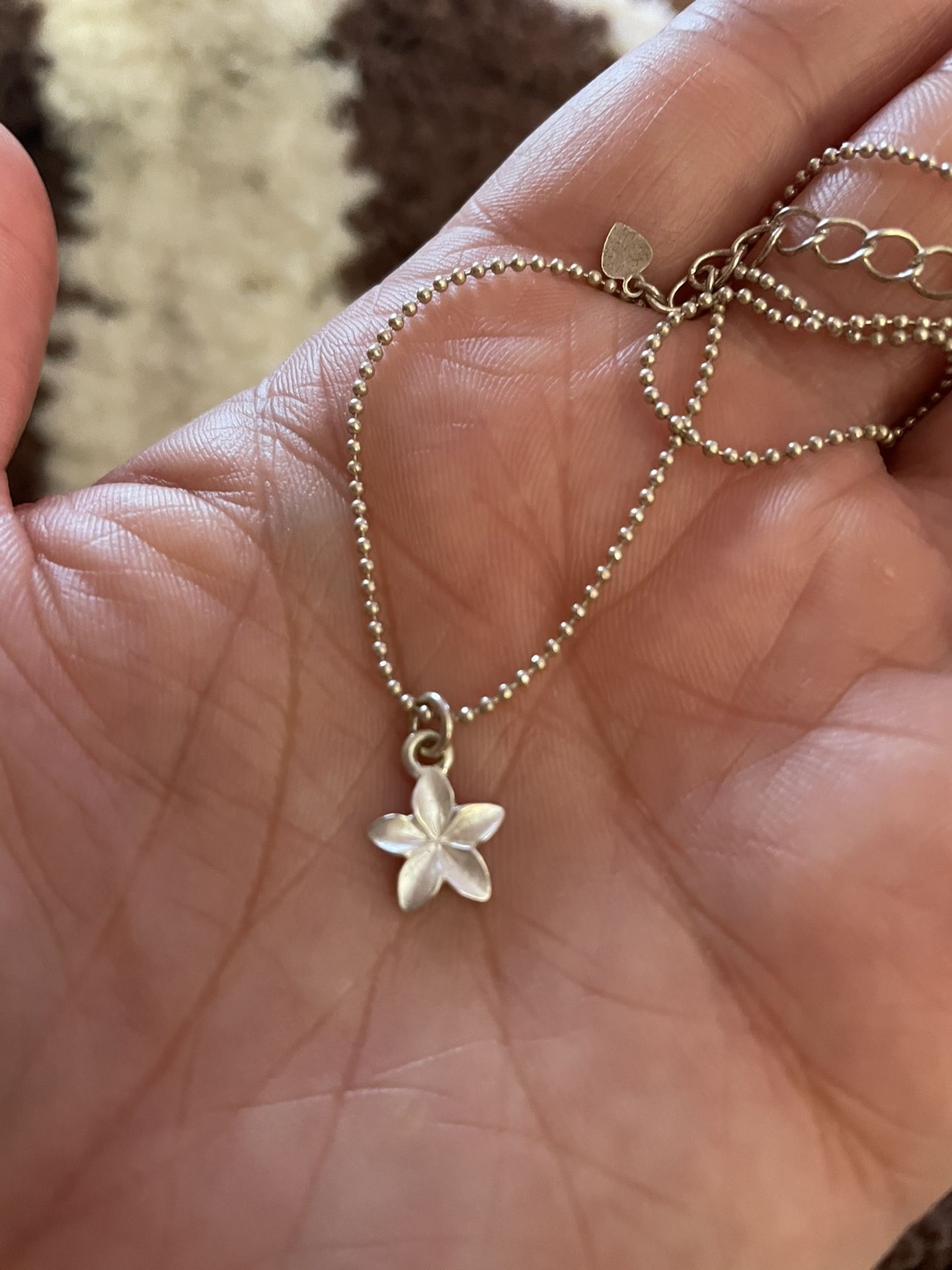 Silvertone Star Necklace
