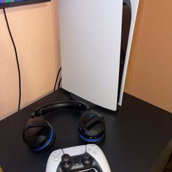PS5 Along W Headset & Controller 