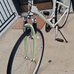 Schwinn trailway hybrid online bicycle