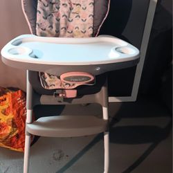 HIGH CHAIR