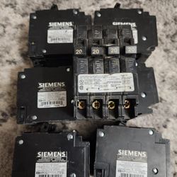 Siemens Triplex 20amp Outer 20 Amp Inner $10