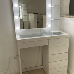 New Makeup Vanity 