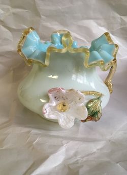 Vintage ruffled top vase with handle