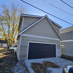 Construction Work And Roofs 