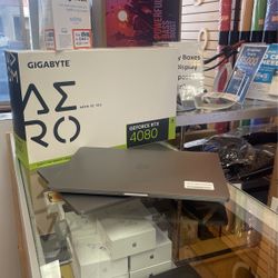 2019 16”MacBook Pro I9 32Ram TB SSD 
