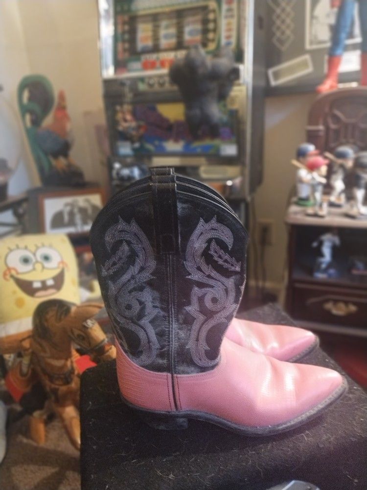 Women's Cowgirl Boots