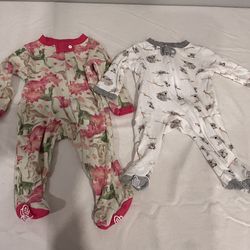 2 Burt’s bees  onesie newborn bundle