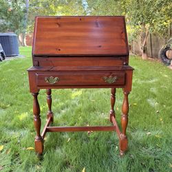 Vintage Colonial Style American Pine Secretary Writing Desk