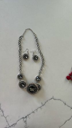 Necklace Set