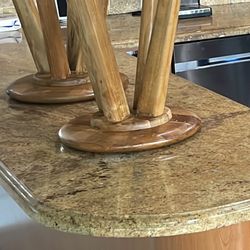 FREE GRANITE COUNTERTOP 