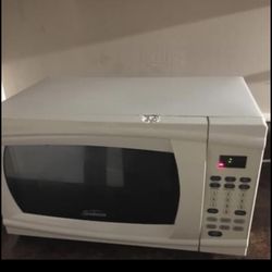 Microwave 