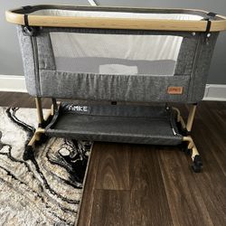 AMKE Bassinet 