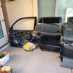 2003-2009 Toyota 4Runner Door Glass