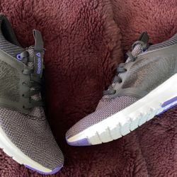 Reebok Size 6.5