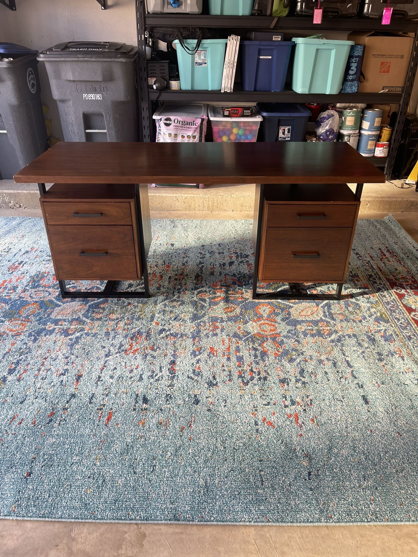 Desk - Raymour & Flanigan