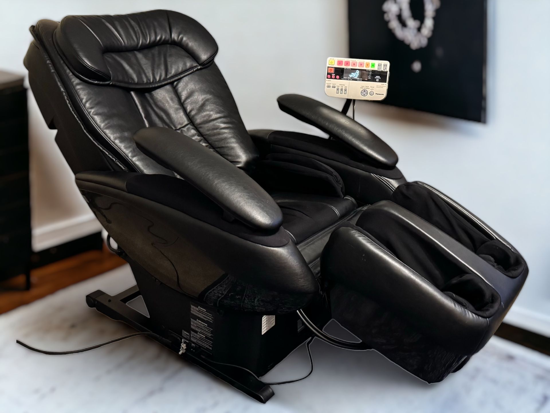 Panasonic Real Pro Elite EP3513 Massage Chair Black Faux Leather