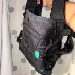 Infantino Baby Carrier 