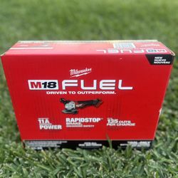 Milwaukee Grinder