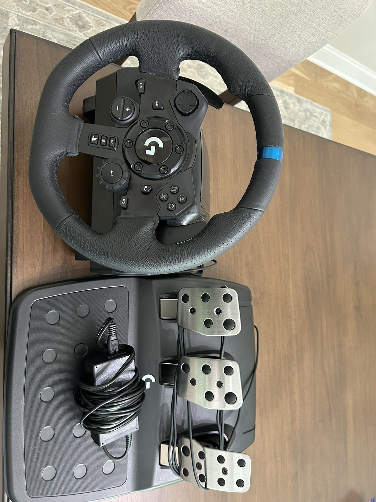 Logitech G923
