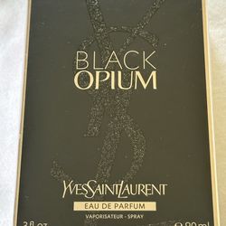 Yves Saint Laurent Black Opium *NEW*