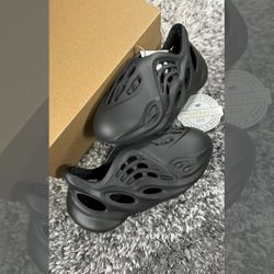 Adidas Yeezy Foam RNNR Onyx (Preschool)