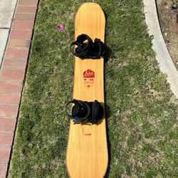 Arbor Snowboard With Bindings And Boots