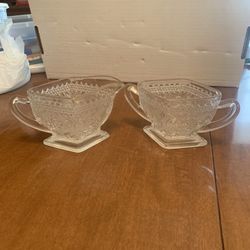 Indiana Pressed Glass Sugar And Creamer