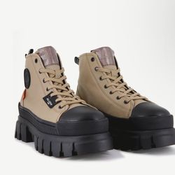 Palladium Size 10 REVOLT HI TX