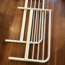 IKEA Tromso Day Bed In White 