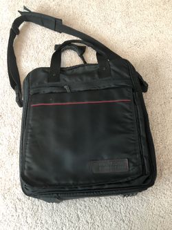 Laptop carrying bag