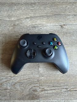 Black Xbox Series X|S Wireless Controller