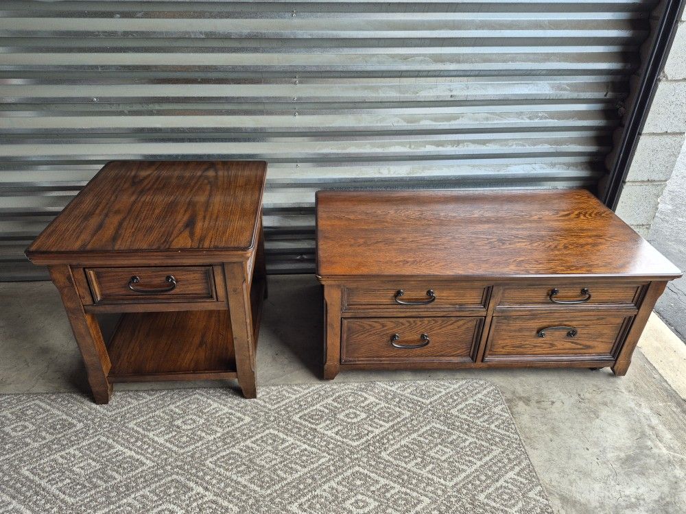 Beautiful Coffee Table and End Table