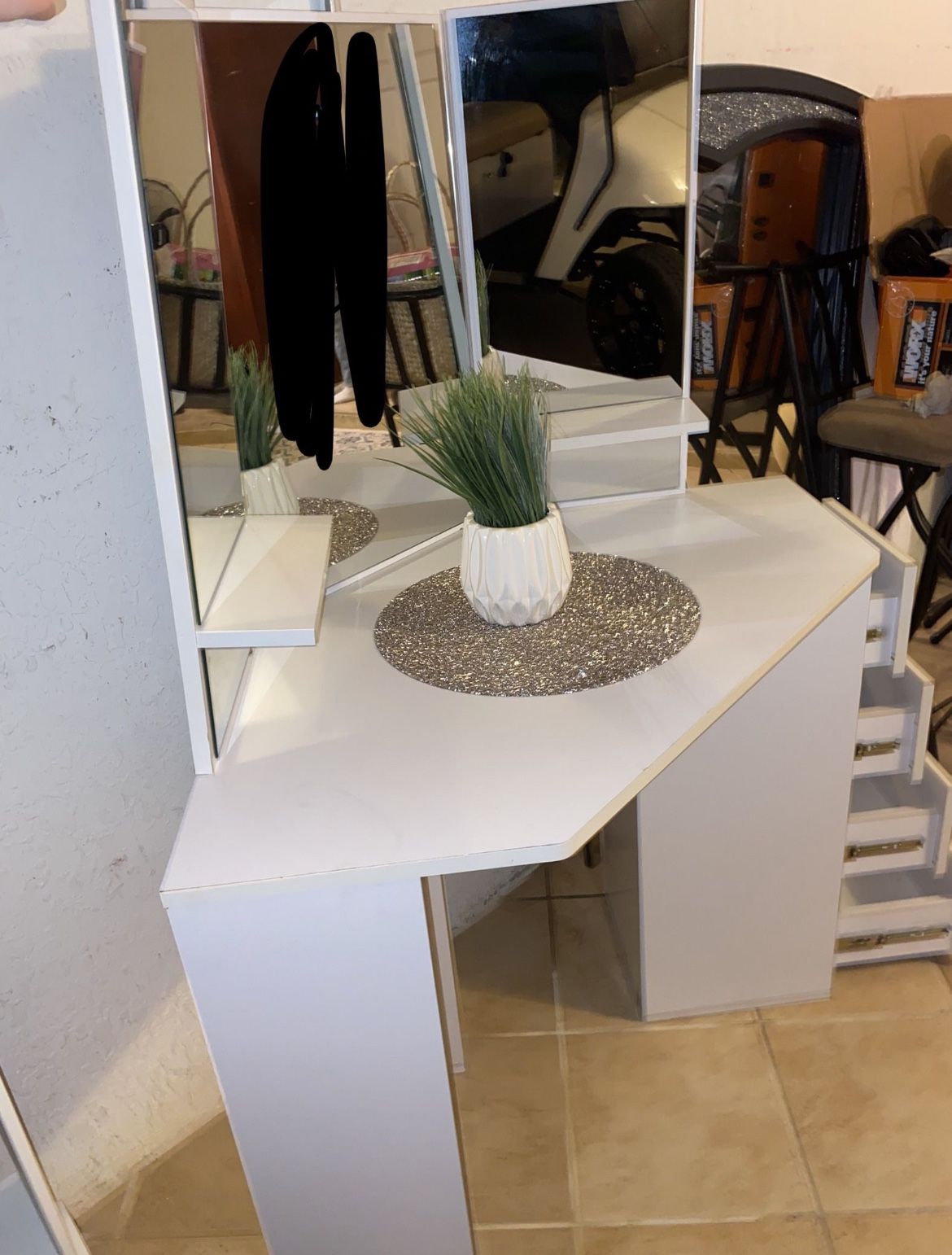 makeup vanity