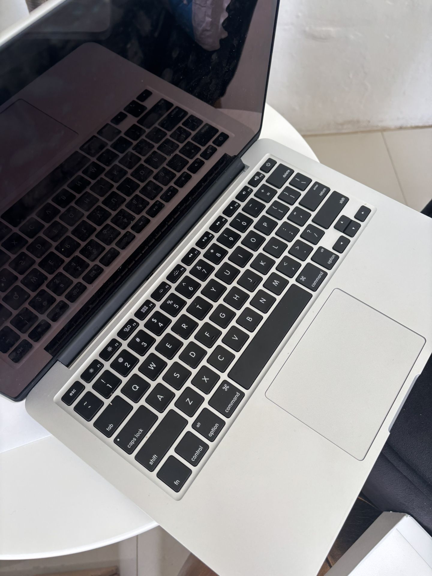MacBook Pro 13” Model A1502