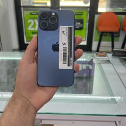 iPhone 15 Pro Max 256GB (Unlocked)