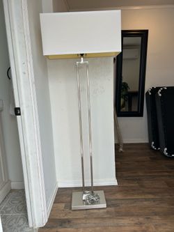 Tall floor Lamp