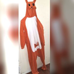 Adult kangaroo costume xl good condition