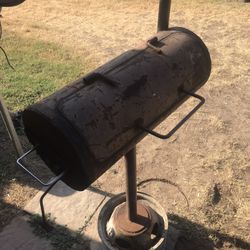 Custom BBQ Pit 