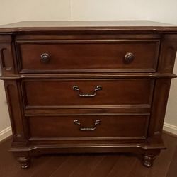 Large Nightstand/End Table - Cherry Wood