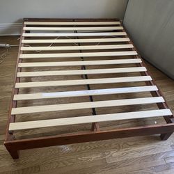 Free Queen Size Bed Frame . Free Weight Bench 