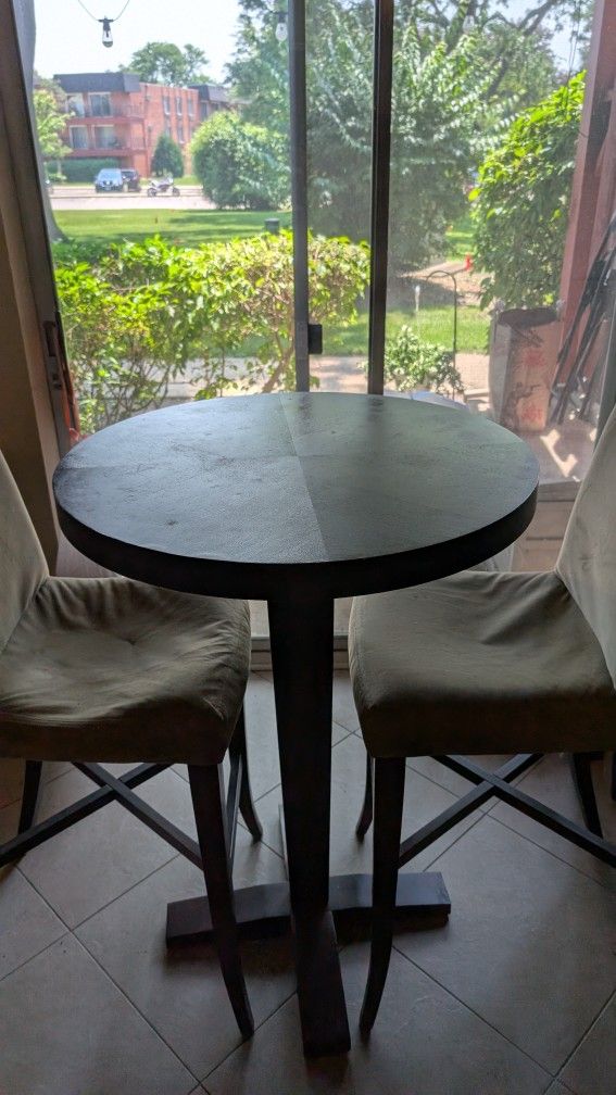 Table and Chair set