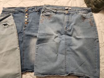 Women's Skirts