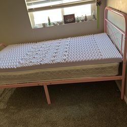 Twin bed