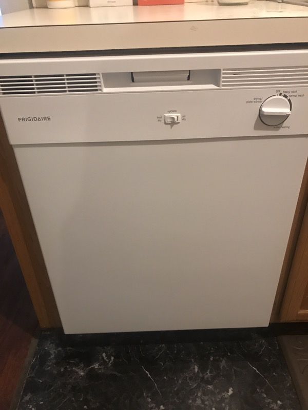 60 almost new dishwasher